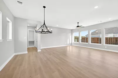 2079 Pine Grove Lane, Arlington, TX 76005 - Photo 31