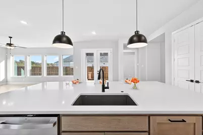 2079 Pine Grove Lane, Arlington, TX 76005 - Photo 17