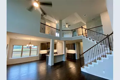 250 Devonshire Drive, Greenville, TX 75401 - Photo 5