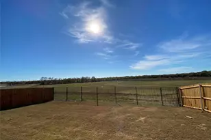 250 Devonshire Dr, Greenville, TX 75401 - Photo 29