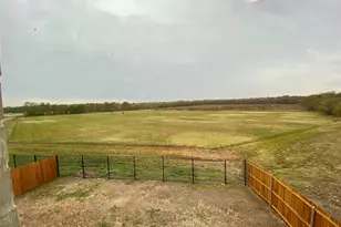 250 Devonshire Dr, Greenville, TX 75401 - Photo 31