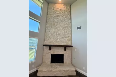 350 Devonshire Drive, Greenville, TX 75401 - Photo 17