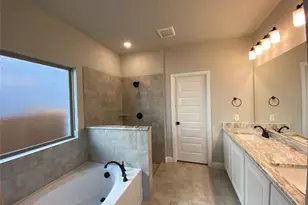 350 Devonshire Dr, Greenville, TX 75401 - Photo 23