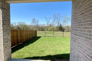 350 Devonshire Dr, Greenville, TX 75401 - Photo 33