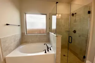 350 Devonshire Dr, Greenville, TX 75401 - Photo 23