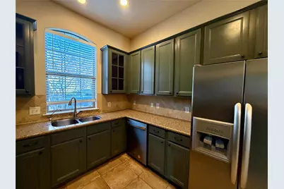 1924 Lantana Lane, Irving, TX 75063 - Photo 7