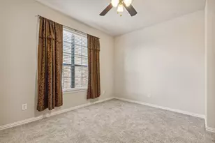 1924 Lantana Ln, Irving, TX 75063 - Photo 21