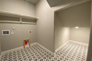 360 Devonshire Dr, Greenville, TX 75401 - Photo 33