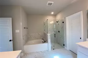 360 Devonshire Dr, Greenville, TX 75401 - Photo 21