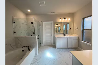 360 Devonshire Drive, Greenville, TX 75401 - Photo 19