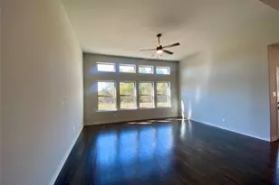 360 Devonshire Dr, Greenville, TX 75401 - Photo 17