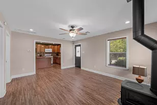 1001 Park Lake Dr, Bruceville Eddy, TX 76524 - Photo 7