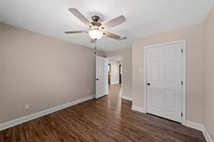 1001 Park Lake Dr, Bruceville Eddy, TX 76524 - Photo 11