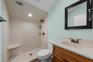 1001 Park Lake Dr, Bruceville Eddy, TX 76524 - Photo 17