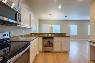 9922 Ironhorse Dr, Dallas, TX 75227 - Photo 11