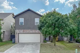 9922 Ironhorse Dr, Dallas, TX 75227 - Photo 1