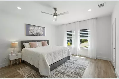 140 Pinkie Holmes Drive, Grand Prairie, TX 75050 - Photo 15