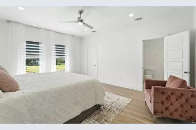 140 Pinkie Holmes Drive, Grand Prairie, TX 75050 - Photo 25