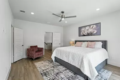 140 Pinkie Holmes Drive, Grand Prairie, TX 75050 - Photo 27