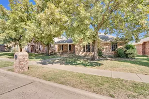 233 Garden Valley Ln, Red Oak, TX 75154 - Photo 1