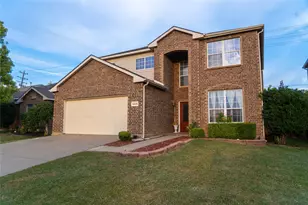 10120 Sourwood Dr, Fort Worth, TX 76244 - Photo 1