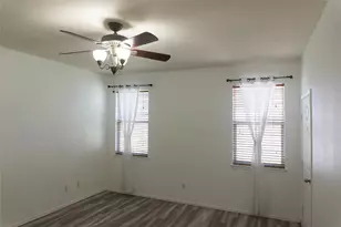 10120 Sourwood Dr, Fort Worth, TX 76244 - Photo 9