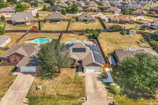 815 Wandering Ct, Granbury, TX 76049 - Photo 27