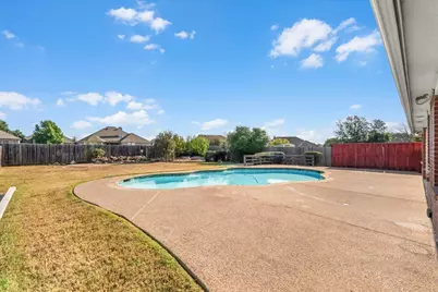 815 Wandering Court, Granbury, TX 76049 - Photo 25