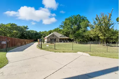 104 Candis Court, Springtown, TX 76082 - Photo 7