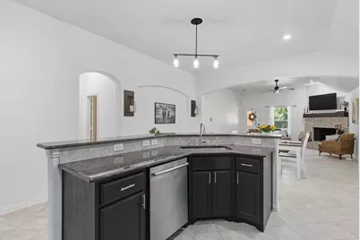 104 Candis Court, Springtown, TX 76082 - Photo 3