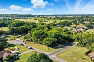 104 Candis Ct, Springtown, TX 76082 - Photo 39