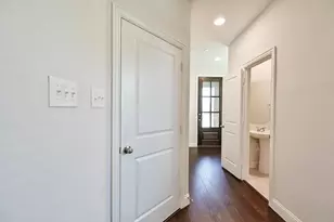 4260 Mingo Dr, Carrollton, TX 75010 - Photo 9