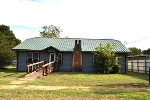 214 W Broadway St, Jefferson, TX 75657 - Photo 1