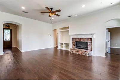 1311 Aubrey Lane, Frisco, TX 75033 - Photo 5