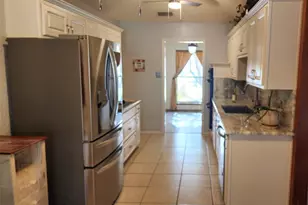 7505 Patsy Ct, Arlington, TX 76016 - Photo 13