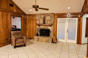 7505 Patsy Ct, Arlington, TX 76016 - Photo 3