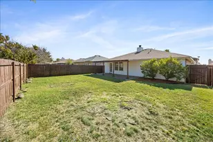 2616 Mountain View Dr, McKinney, TX 75071 - Photo 5