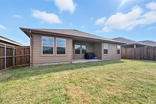 10450 Ft Clark Trl, Crowley, TX 76036 - Photo 33