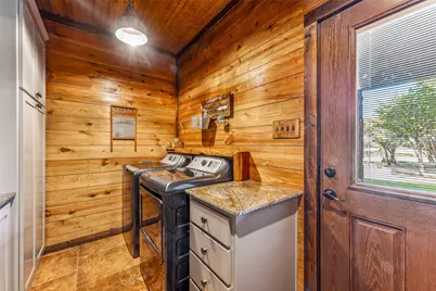 2113 County Road 2012, Glen Rose, TX 76058 - Photo 11