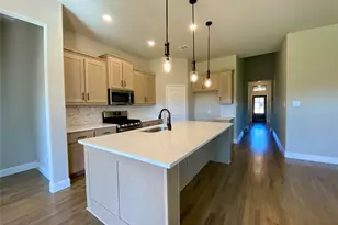 415 Aldred St, Greenville, TX 75401 - Photo 15