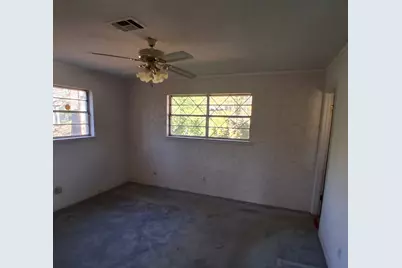 413 Rolling Acres Road, Denison, TX 75021 - Photo 7