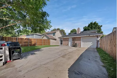 10328 Wood Heights Drive, Dallas, TX 75227 - Photo 5