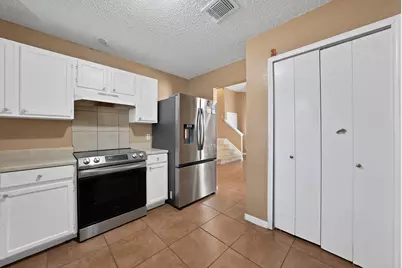 10328 Wood Heights Drive, Dallas, TX 75227 - Photo 9