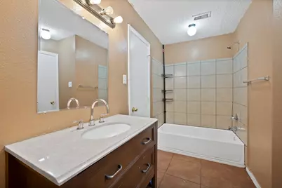 10328 Wood Heights Drive, Dallas, TX 75227 - Photo 9