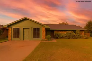 105 Briar Ln, Waxahachie, TX 75165 - Photo 1