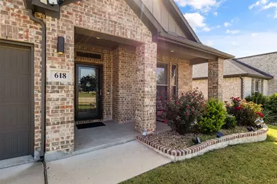 618 Congressional Avenue, Red Oak, TX 75154 - Photo 3