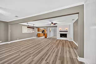 112 S Wood Ave, Denison, TX 75020 - Photo 7