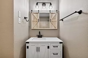 112 S Wood Ave, Denison, TX 75020 - Photo 15