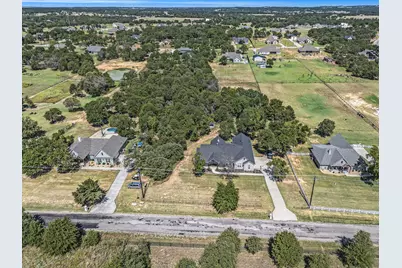 377 Sarra Lane, Poolville, TX 76487 - Photo 31