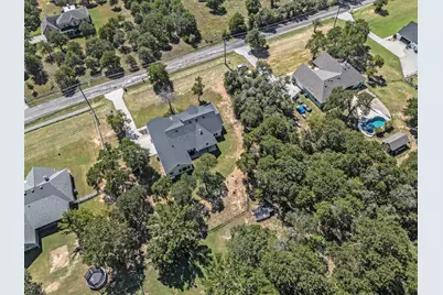 377 Sarra Lane, Poolville, TX 76487 - Photo 35